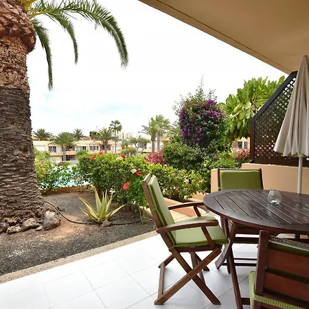 Apple Dunes With Pool By Holidays Apartment